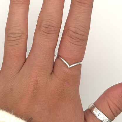 V Ring
