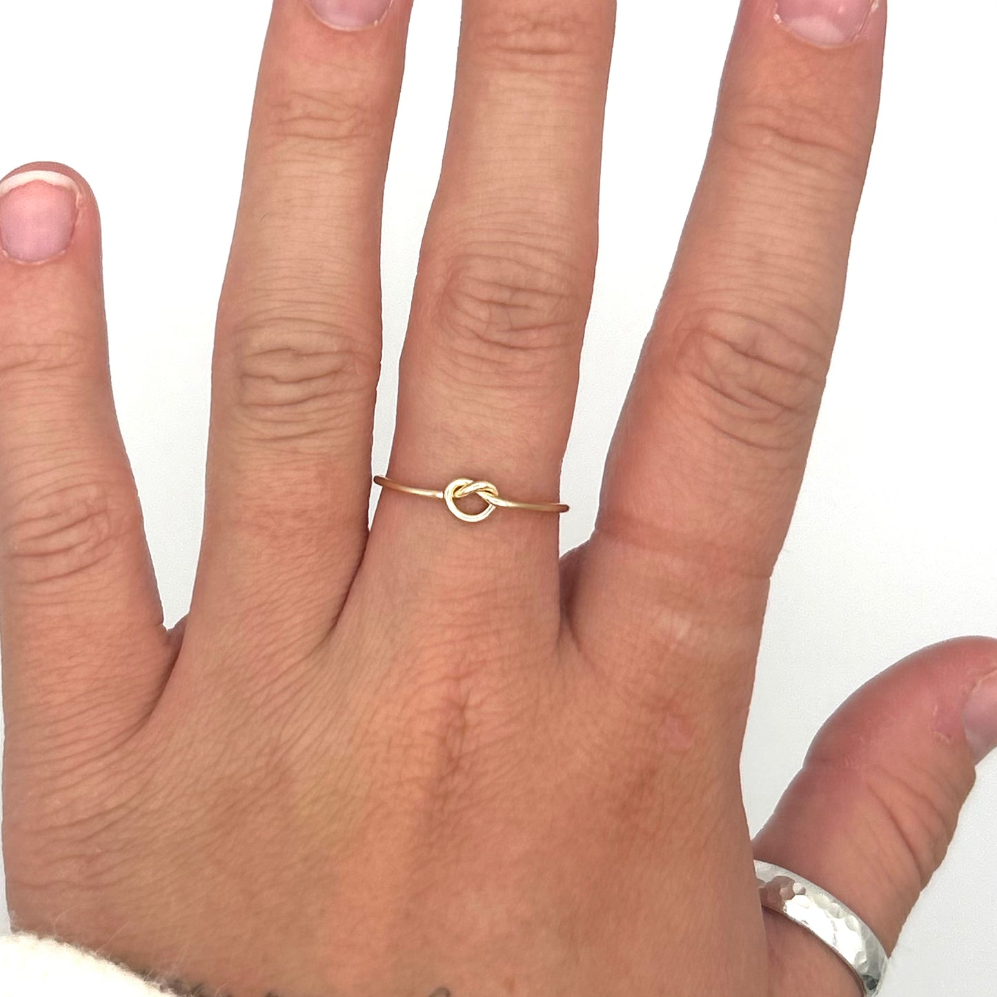 Single Knot Ring