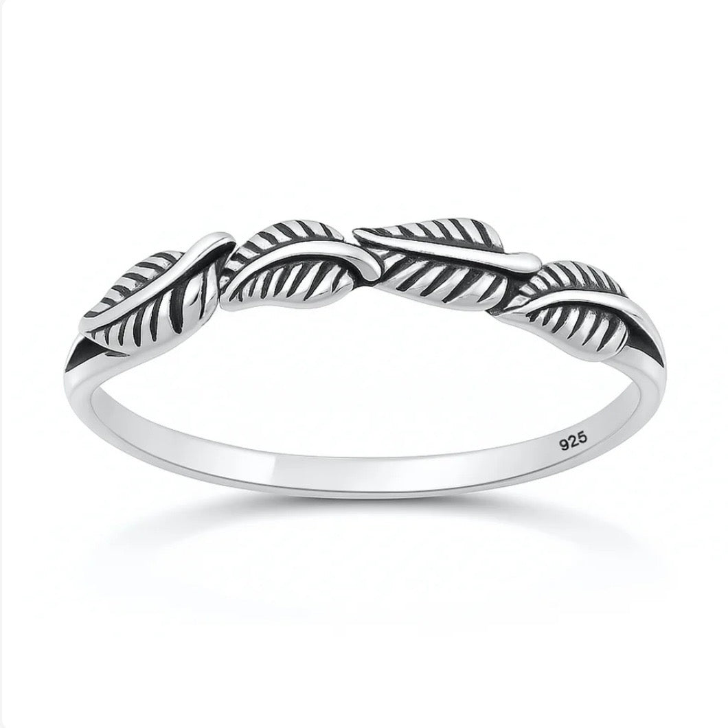 Sterling Leaf Ring
