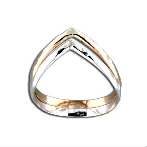 Double V Ring